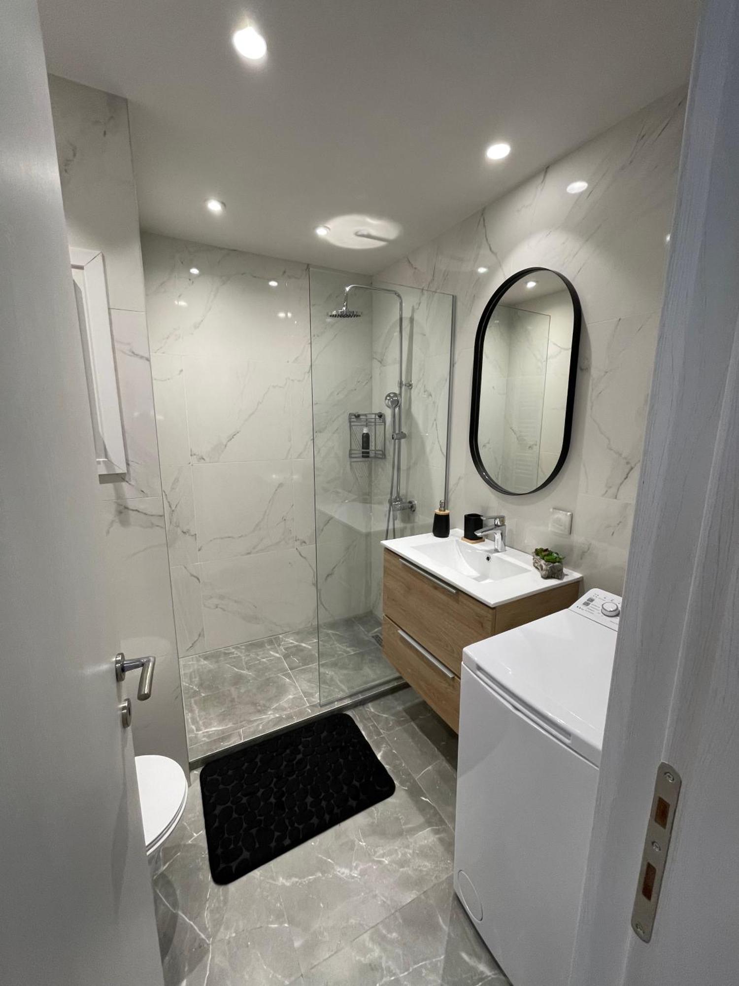 Thesspacious Apartment Thessalonique Extérieur photo