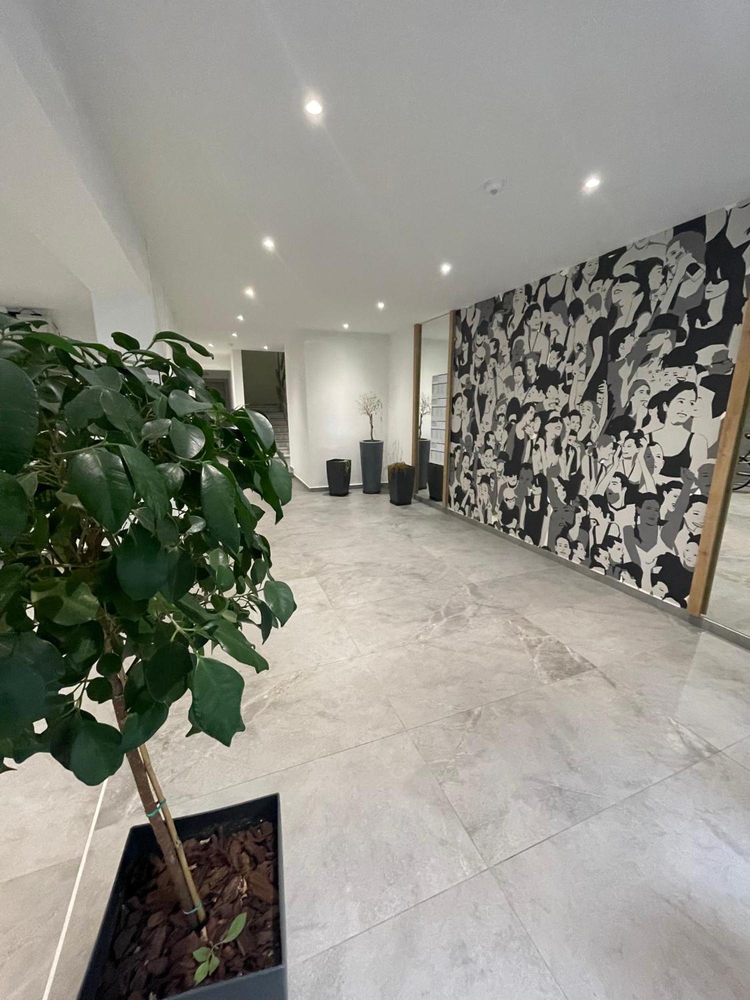 Thesspacious Apartment Thessalonique Extérieur photo